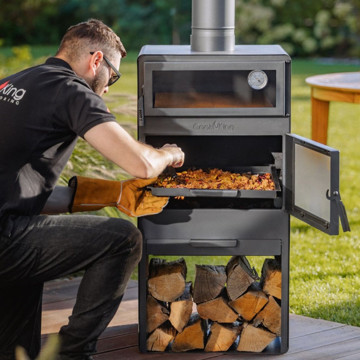 FLAMBO – Outdoor Gartenofen mit Pizzaofen für echte Feuerabende