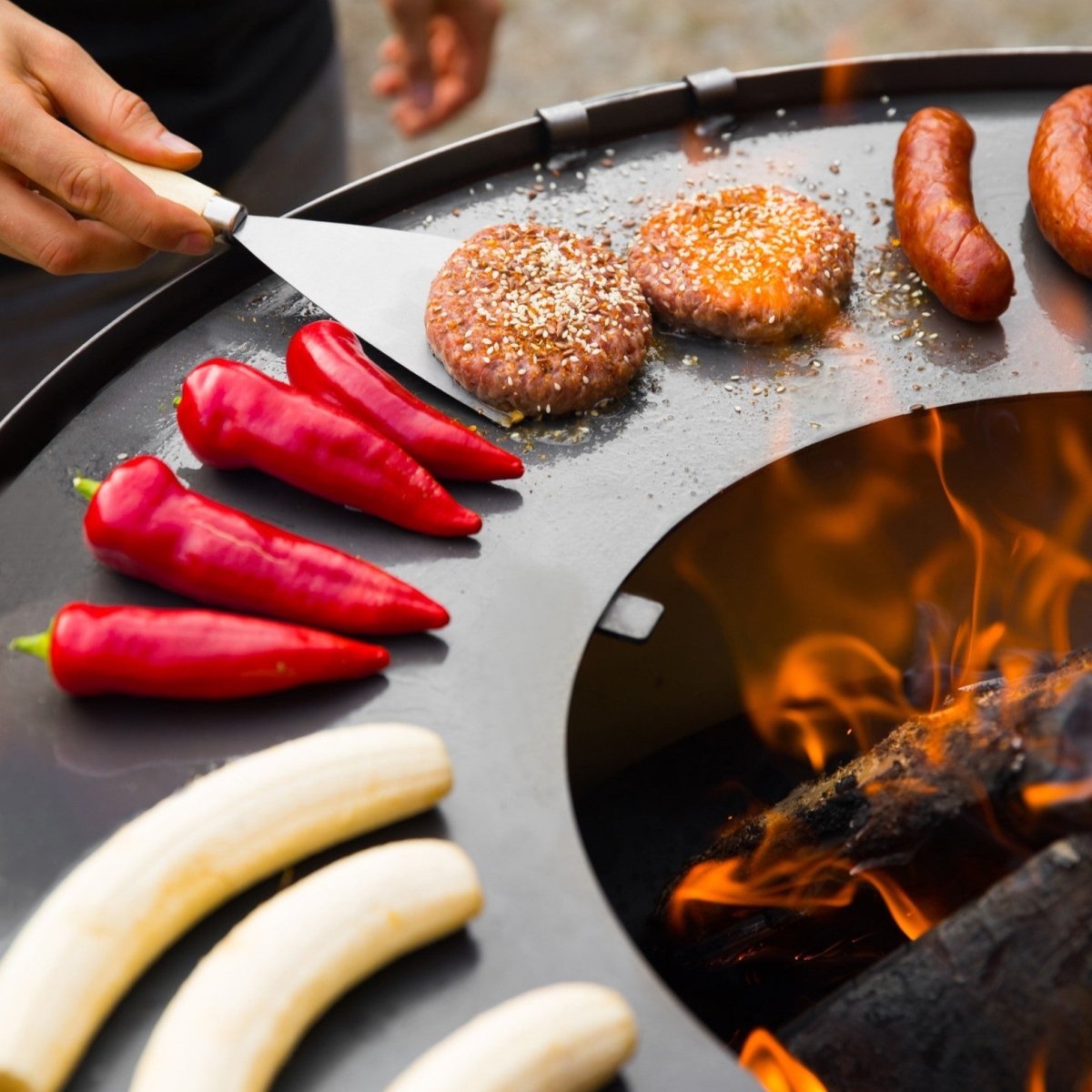 NOVA – Stilvolle ⌀ 80cm Feuerschale mit Grillfunktion für deinen Garten